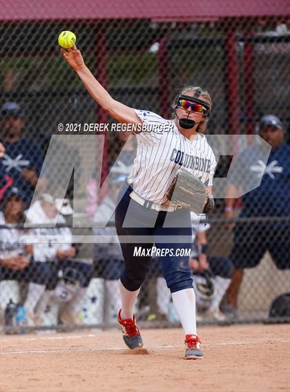 Thumbnail 3 in Fossil Ridge vs Columbine (CHSAA 5A semifinal) photogallery.