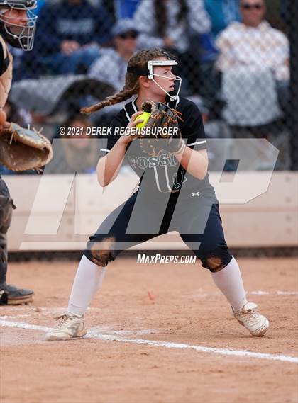 Thumbnail 2 in Fossil Ridge vs Columbine (CHSAA 5A semifinal) photogallery.