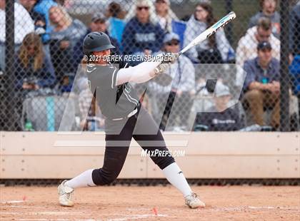 Thumbnail 3 in Fossil Ridge vs Columbine (CHSAA 5A semifinal) photogallery.