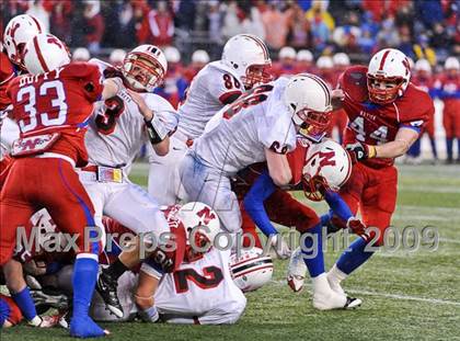 Thumbnail 1 in Reading Memorial vs. Natick (MIAA Division II East Final) photogallery.