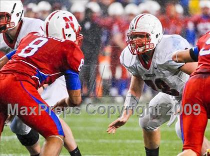 Thumbnail 1 in Reading Memorial vs. Natick (MIAA Division II East Final) photogallery.