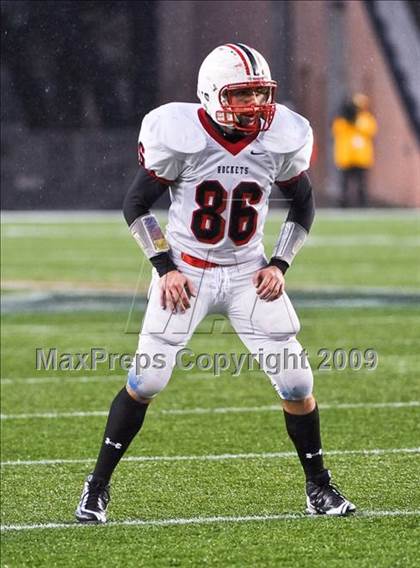Thumbnail 1 in Reading Memorial vs. Natick (MIAA Division II East Final) photogallery.