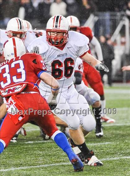 Thumbnail 1 in Reading Memorial vs. Natick (MIAA Division II East Final) photogallery.