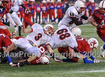Thumbnail 2 in Reading Memorial vs. Natick (MIAA Division II East Final) photogallery.