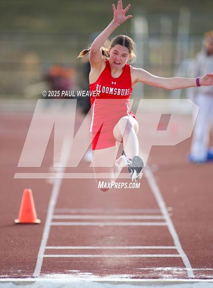 Thumbnail 2 in Mifflinburg @ Bloomsburg photogallery.