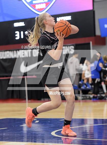 Thumbnail 2 in Sidwell Friends vs. Lone Peak (NIKE Tournament of Champions)  photogallery.