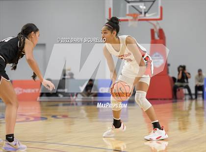 Thumbnail 2 in Sidwell Friends vs. Lone Peak (NIKE Tournament of Champions)  photogallery.