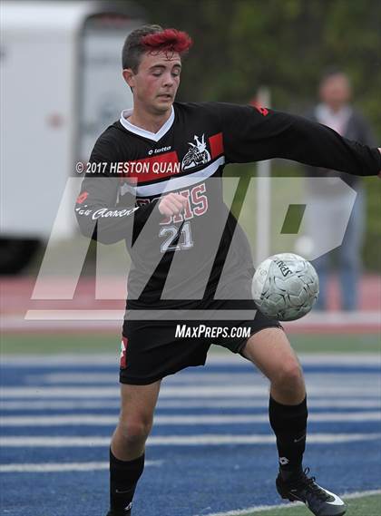 Thumbnail 3 in Sunny Hills vs. San Clemente (CIF-SS D1 Playoff) photogallery.