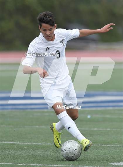 Thumbnail 3 in Sunny Hills vs. San Clemente (CIF-SS D1 Playoff) photogallery.