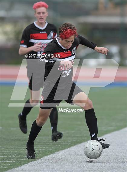 Thumbnail 2 in Sunny Hills vs. San Clemente (CIF-SS D1 Playoff) photogallery.