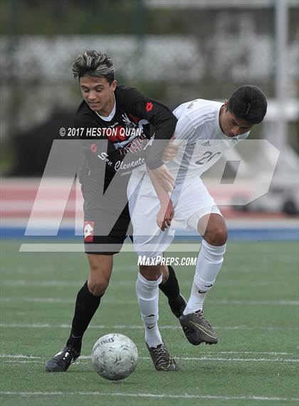 Thumbnail 3 in Sunny Hills vs. San Clemente (CIF-SS D1 Playoff) photogallery.