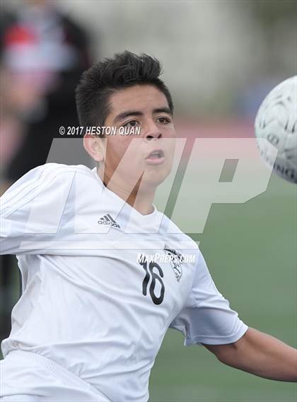 Thumbnail 1 in Sunny Hills vs. San Clemente (CIF-SS D1 Playoff) photogallery.