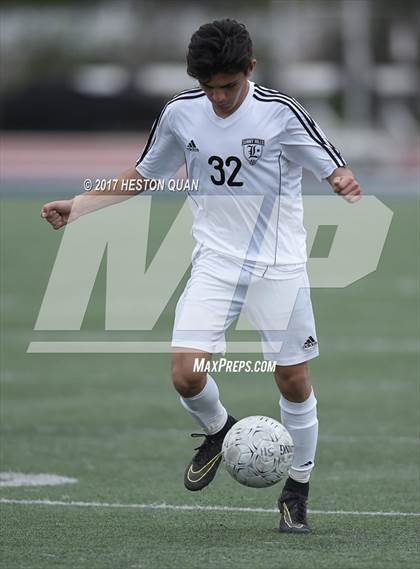 Thumbnail 1 in Sunny Hills vs. San Clemente (CIF-SS D1 Playoff) photogallery.