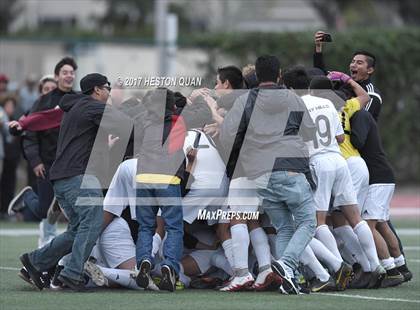 Thumbnail 1 in Sunny Hills vs. San Clemente (CIF-SS D1 Playoff) photogallery.