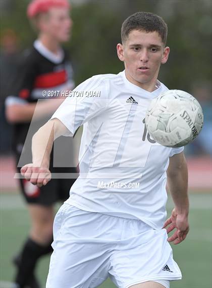 Thumbnail 1 in Sunny Hills vs. San Clemente (CIF-SS D1 Playoff) photogallery.
