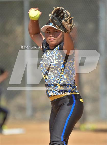Thumbnail 1 in Mira Mesa @ Patrick Henry photogallery.