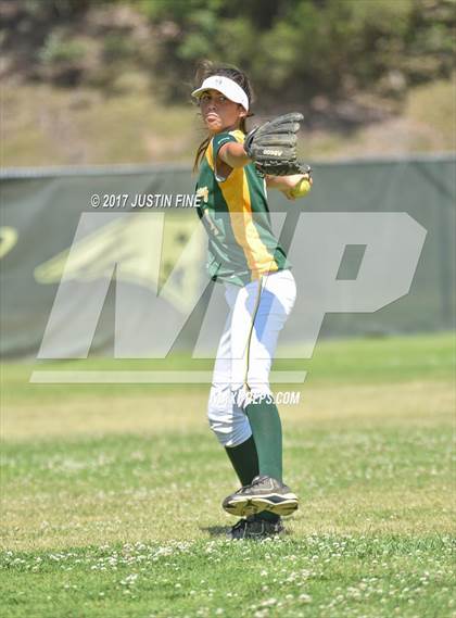 Thumbnail 1 in Mira Mesa @ Patrick Henry photogallery.
