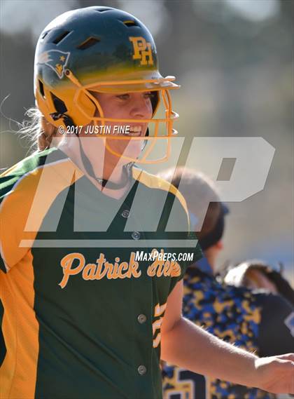 Thumbnail 1 in Mira Mesa @ Patrick Henry photogallery.