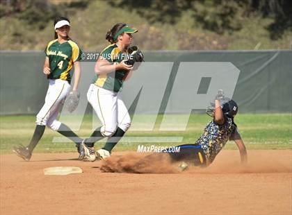 Thumbnail 1 in Mira Mesa @ Patrick Henry photogallery.