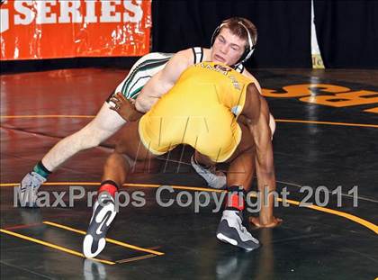 Thumbnail 2 in CIF State Boys Wrestling Championships (Round 2 - 145-285 lbs) photogallery.