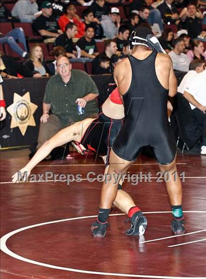 Thumbnail 3 in CIF State Boys Wrestling Championships (Round 2 - 145-285 lbs) photogallery.