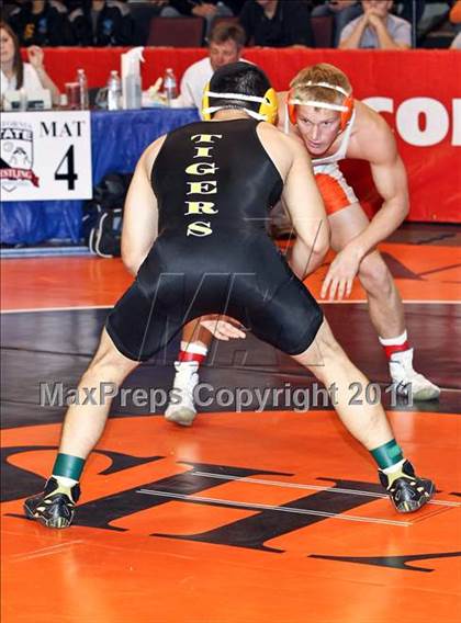 Thumbnail 1 in CIF State Boys Wrestling Championships (Round 2 - 145-285 lbs) photogallery.