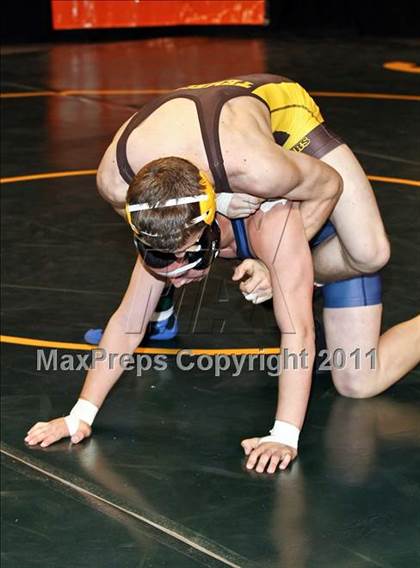 Thumbnail 1 in CIF State Boys Wrestling Championships (Round 2 - 145-285 lbs) photogallery.