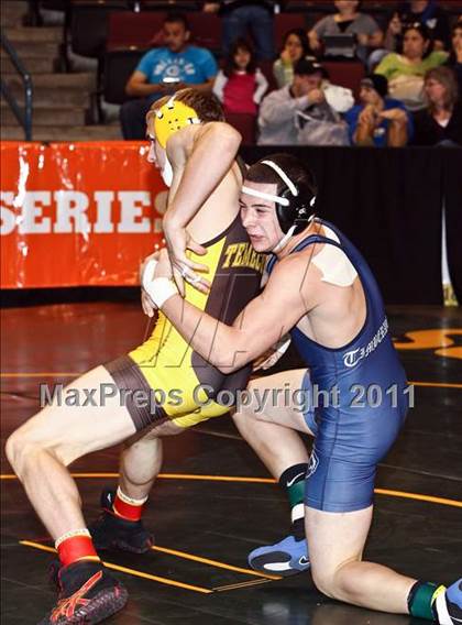 Thumbnail 2 in CIF State Boys Wrestling Championships (Round 2 - 145-285 lbs) photogallery.