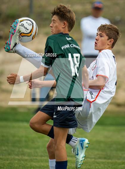Thumbnail 3 in Pine Creek photogallery.