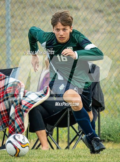 Thumbnail 3 in Pine Creek photogallery.