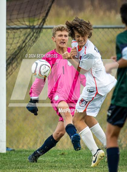 Thumbnail 3 in Pine Creek photogallery.