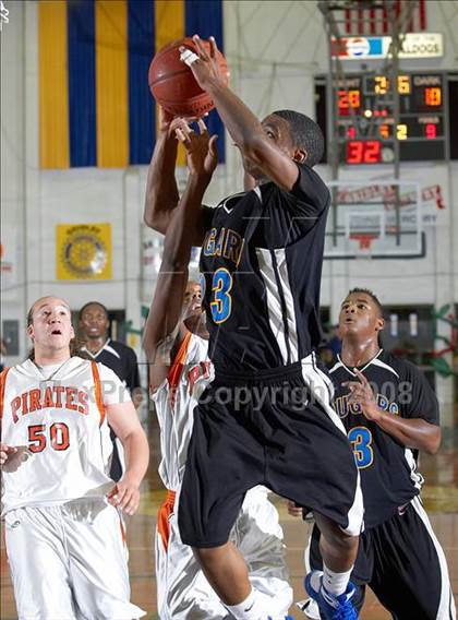 Thumbnail 2 in Pittsburg vs. Newark Memorial (Gridley Invitational) photogallery.