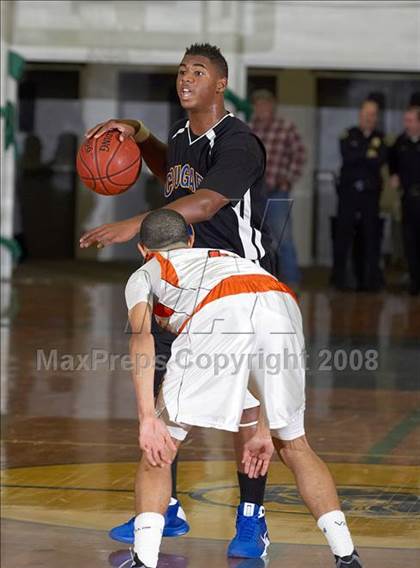 Thumbnail 1 in Pittsburg vs. Newark Memorial (Gridley Invitational) photogallery.