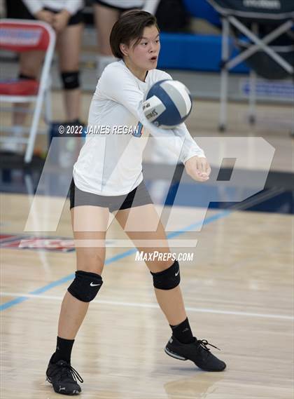Thumbnail 2 in Burlingame @ Hillsdale photogallery.