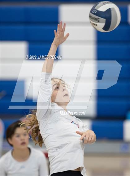 Thumbnail 1 in Burlingame @ Hillsdale photogallery.