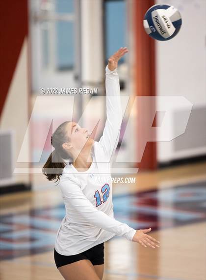 Thumbnail 2 in Burlingame @ Hillsdale photogallery.