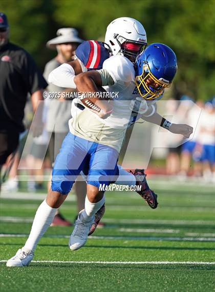 Thumbnail 2 in Brownsboro @ Life Waxahachie (Scrimmage) photogallery.