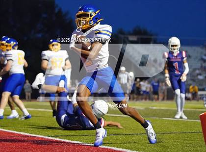 Thumbnail 2 in Brownsboro @ Life Waxahachie (Scrimmage) photogallery.