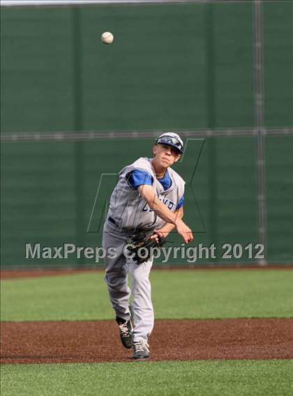 Thumbnail 3 in Gibault Catholic vs. Columbia photogallery.