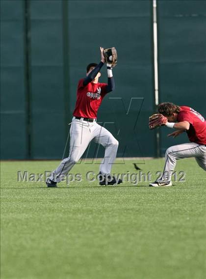 Thumbnail 2 in Gibault Catholic vs. Columbia photogallery.