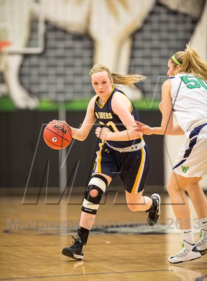 Thumbnail 3 in Woodgrove vs Loudoun County (Dulles District Final) photogallery.