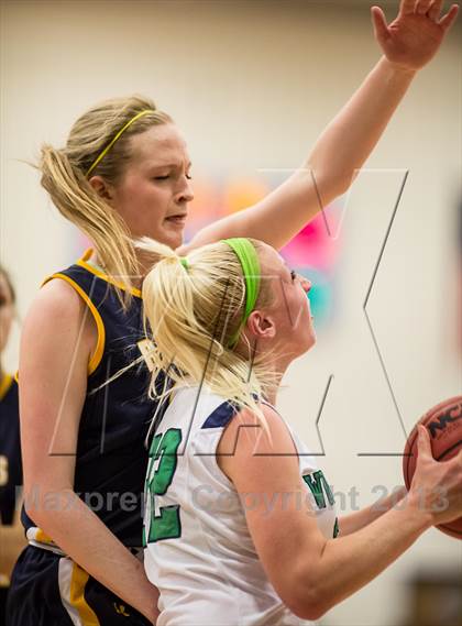 Thumbnail 1 in Woodgrove vs Loudoun County (Dulles District Final) photogallery.