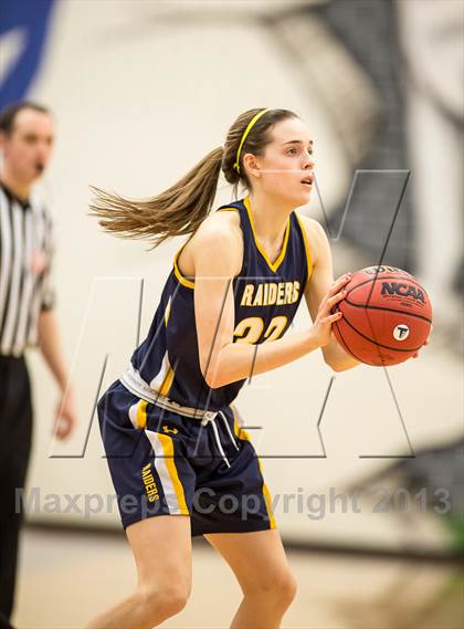 Thumbnail 1 in Woodgrove vs Loudoun County (Dulles District Final) photogallery.