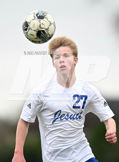 Thumbnail 3 in Jesuit @ Brother Martin (Div. I Regional Playoff) photogallery.