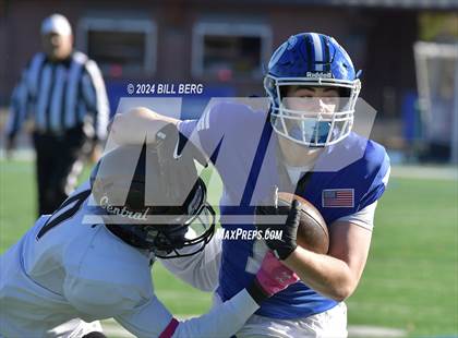 Thumbnail 1 in Bridgeport Central @ Darien photogallery.