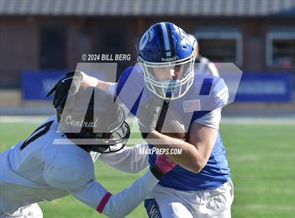 Thumbnail 2 in Bridgeport Central @ Darien photogallery.