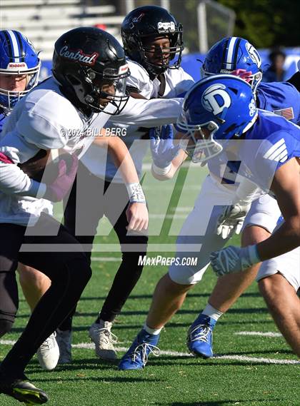 Thumbnail 1 in Bridgeport Central @ Darien photogallery.