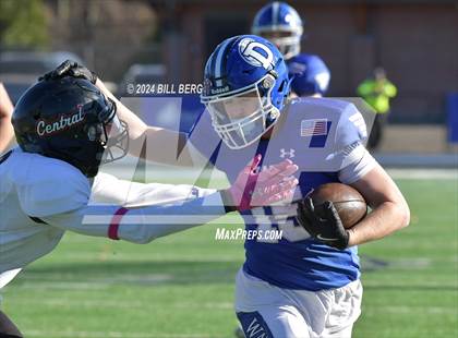 Thumbnail 2 in Bridgeport Central @ Darien photogallery.