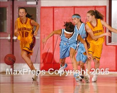 Thumbnail 3 in Oakmont vs. Calaveras (Warriors Shootout) photogallery.
