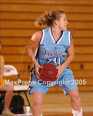 Thumbnail 3 in Oakmont vs. Calaveras (Warriors Shootout) photogallery.